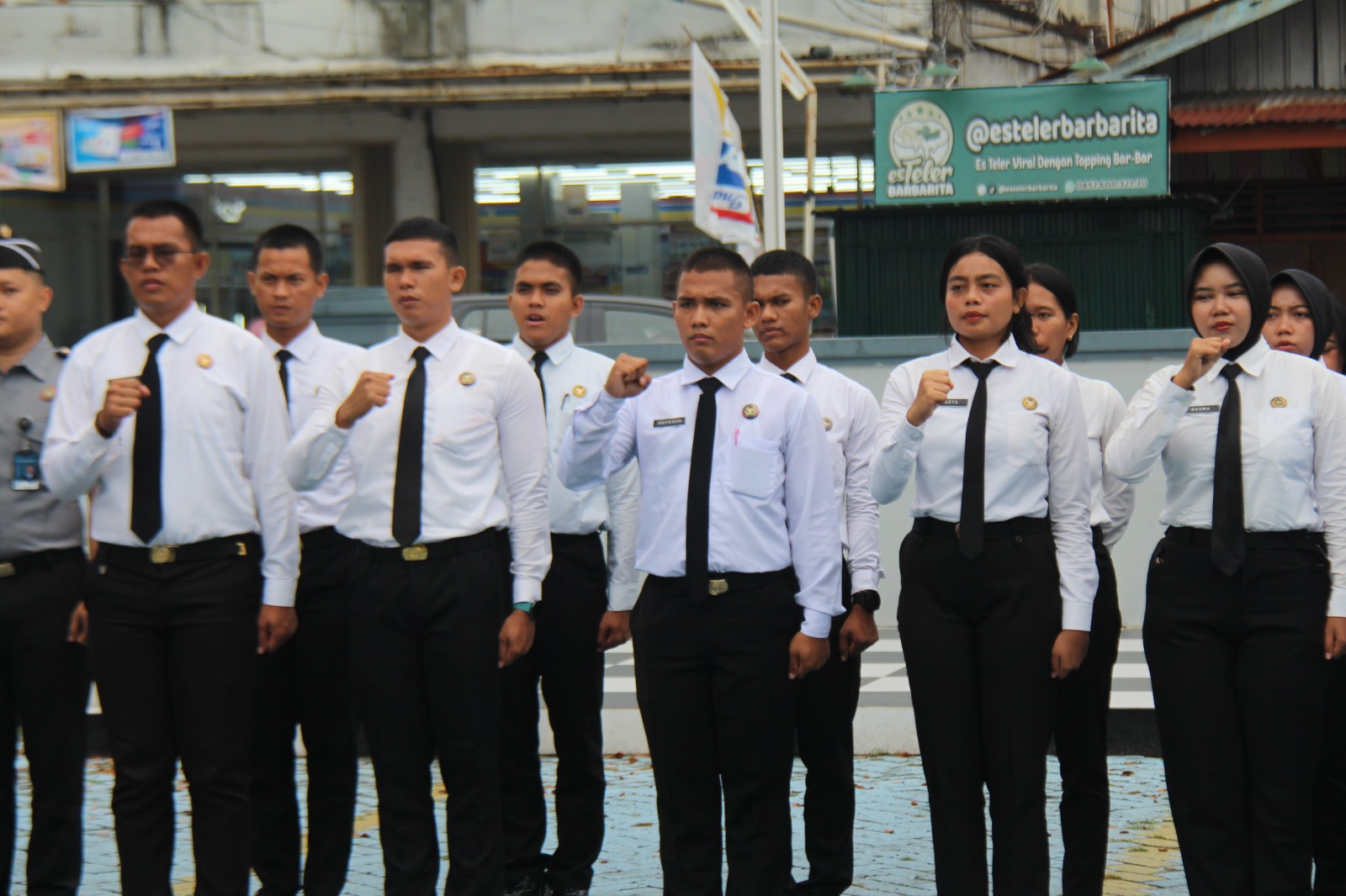 Gelar Apel Pagi Rutin, Pemimpin Apel Ajak Untuk Tingkatkan Deteksi Dini dan Jaga Kekompakan