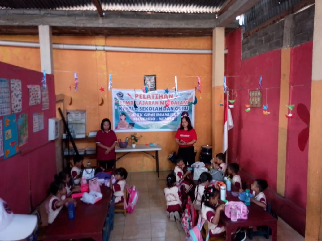 TK GPDI Imanuel Manembo-Nembo Kota Bitung Sulawesi Utara, siap mengimplementasikan strategi pembelajaran mendalam di bawah kepemimpinan Kepala TK. Nurhana Mangali, M.Pd. 