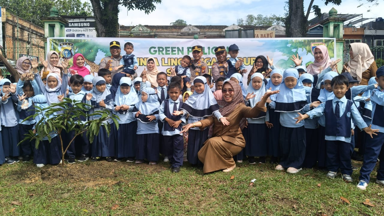 Green Policing Menyapa Generasi Muda, Kapolres Kampar Edukasi Anak TK Pertiwi Tentang Cinta Lingkungan dan Hutan