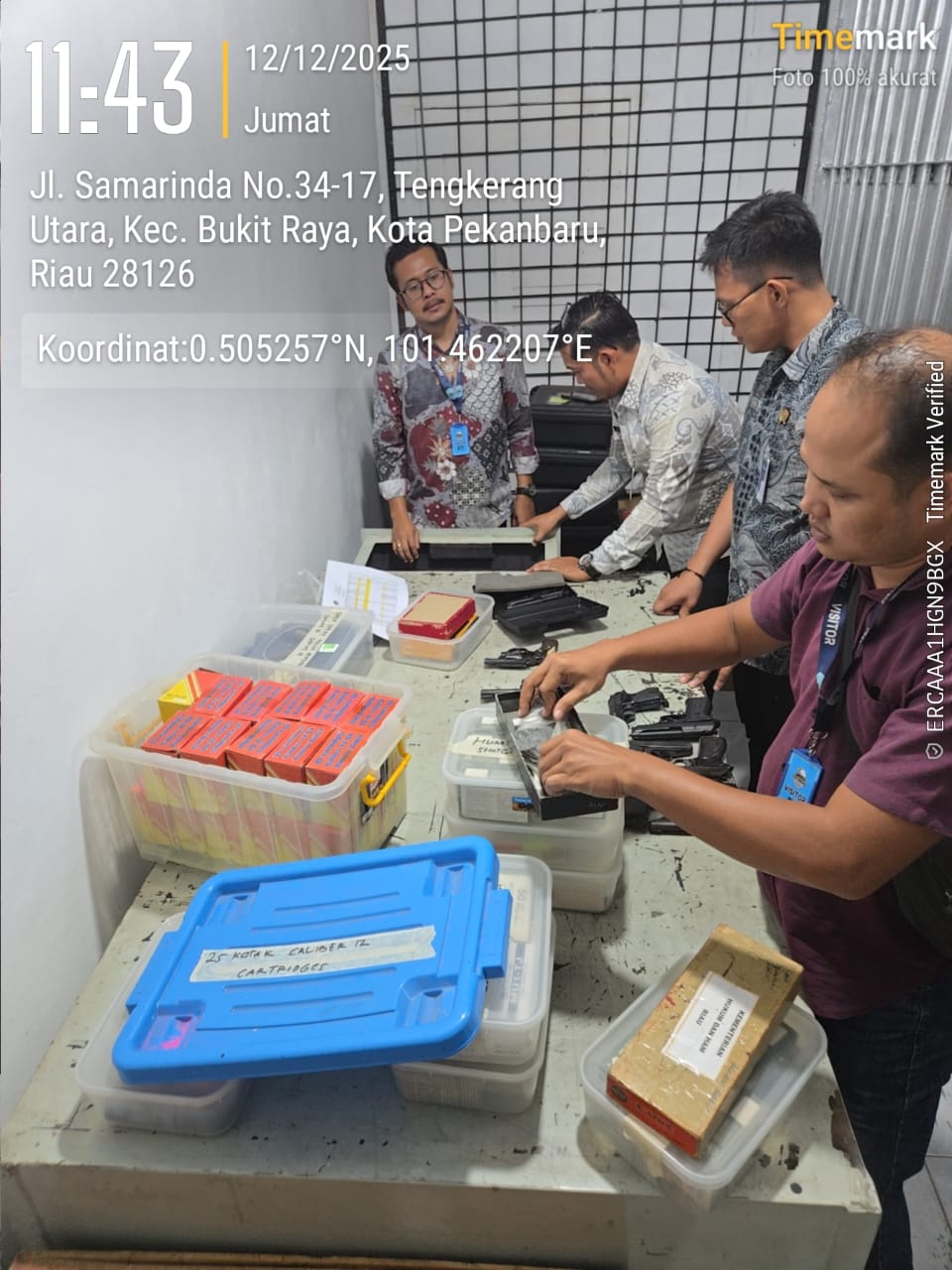 Tim Gabungan Polda Riau dan Polresta Pekanbaru Gelar Pengecekan Senjata di Lapas Kelas IIA Pekanbaru